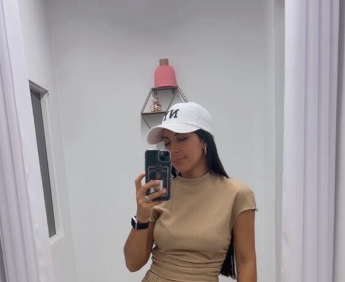 <em>Camila T.</em>